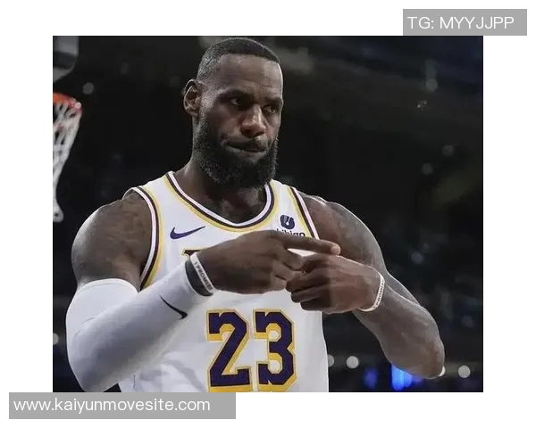 思念卢卡马绍尔表现出色11投8中贡献18分2篮板2助攻1抢断三分球未能命中 思念卢卡马绍尔表现出色11投8中贡献18分2篮板2助攻1抢断三分球未能命中