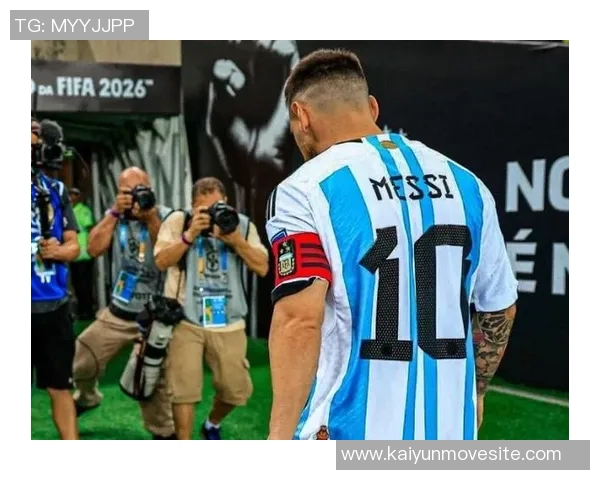 斯卡洛尼透露不让梅西出场是为了保护他希望他能在下场比赛中复出 斯卡洛尼透露不让梅西出场是为了保护他希望他能在下场比赛中复出