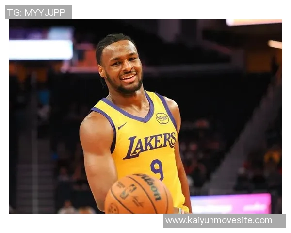 冷知识揭秘安托万沃克成首位在发展联盟打球的NBA全明星球员