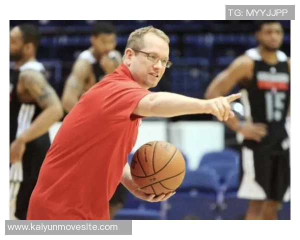 博纳首发表现出色纳斯称赞其防守优于进攻