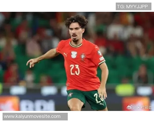 队报高度评价维蒂尼亚展现自由灵动风采引领新一代中场潮流